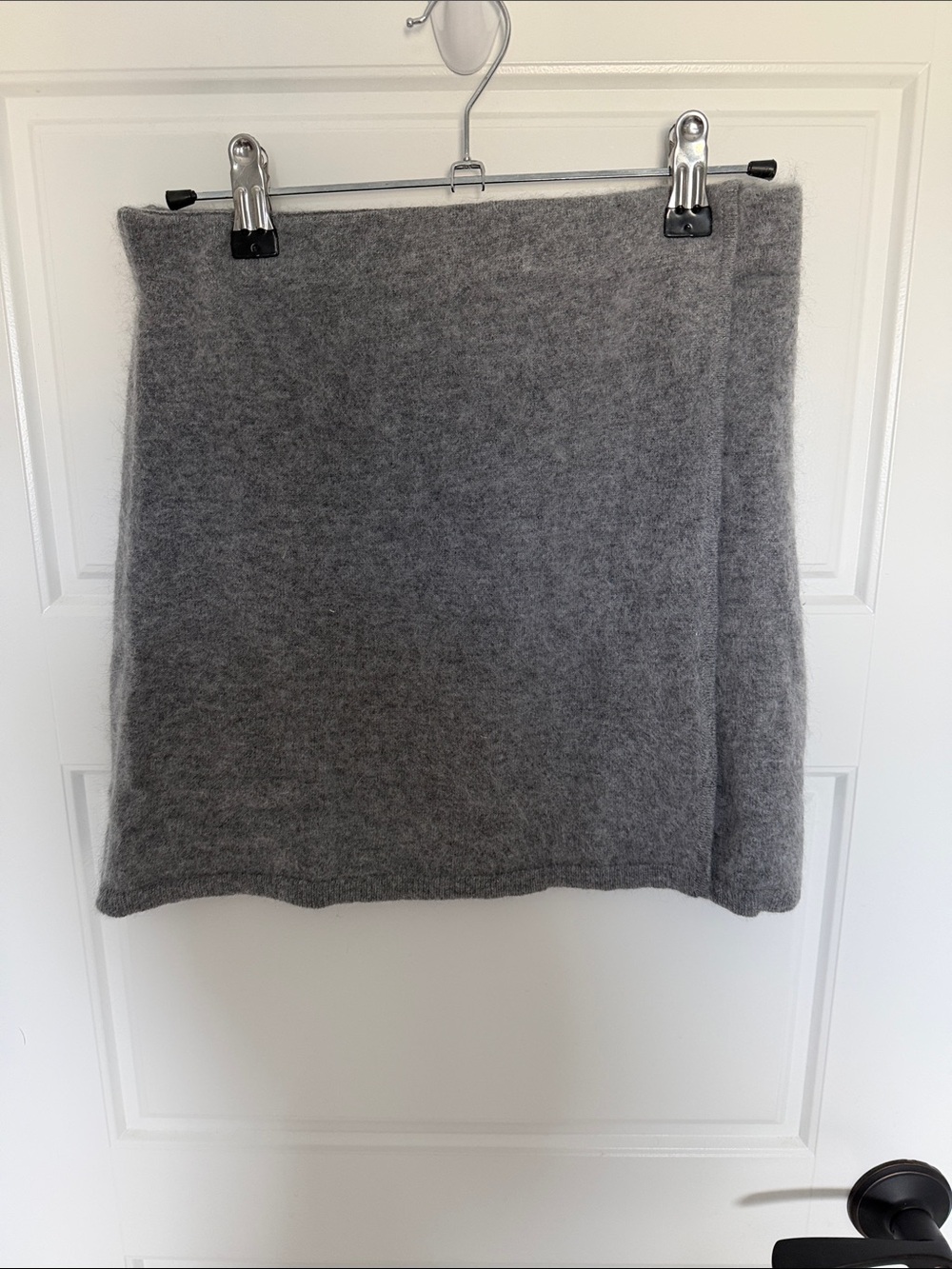 Gray Women's 100% Cashmere  Skirt- NWT